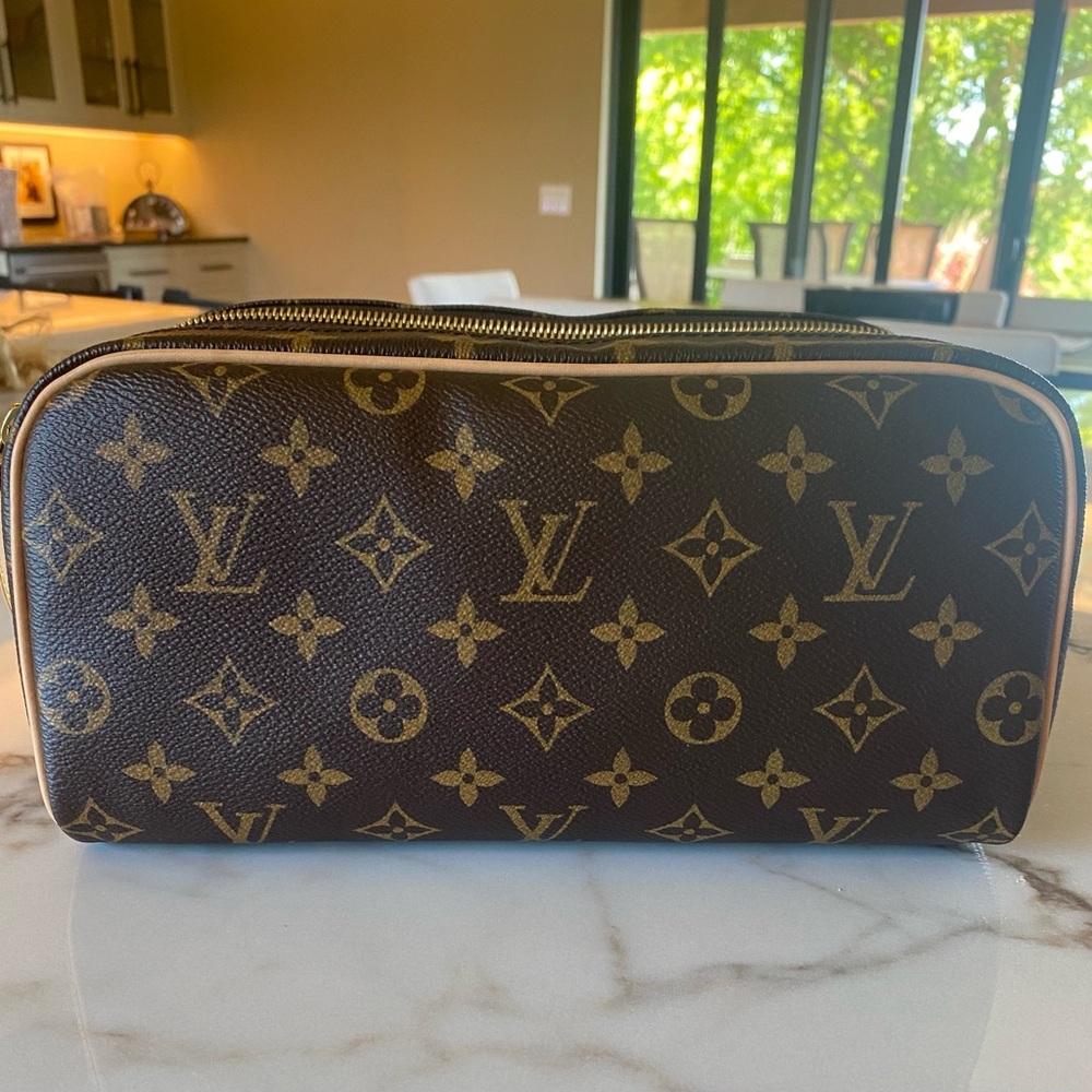 Louis Vuitton Coated Canvas Double Zipper Toiletry Pouch Dopp Kit